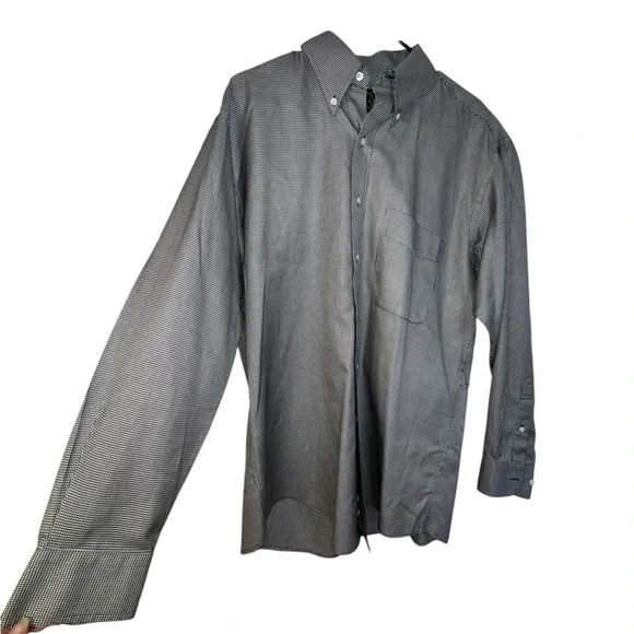 Jos.A. Bank Travelers Collection 100% Cotton - Picture 4 of 6